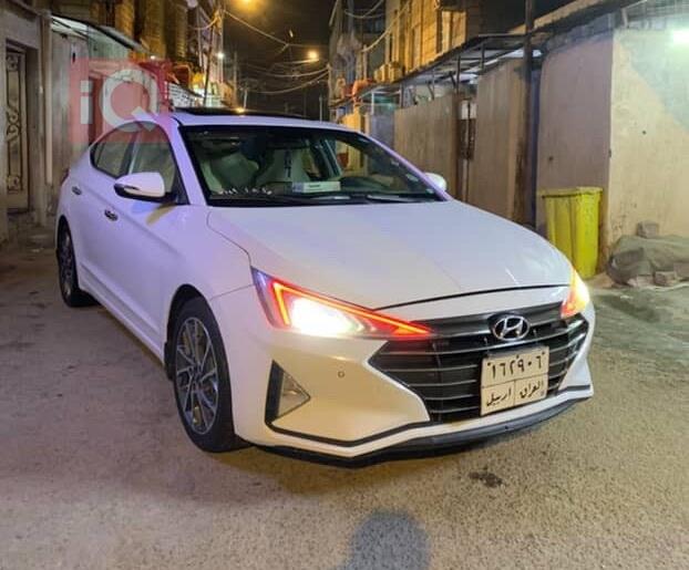هیوندای ئەلەنترا